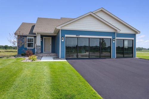8963 Joliet Ave S, Cottage Grove, MN, 55016-3704 | Card Image