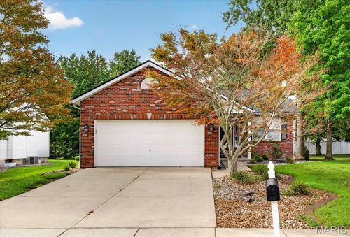 710 Slippery Rock Drive, Edwardsville, IL, 62025 | Card Image