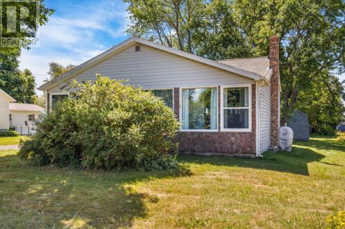 27 Wilfred St, Miscouche, PE, C0B1T0 | Card Image