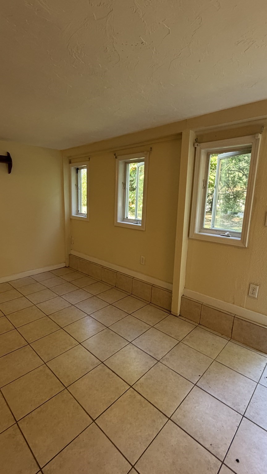 Residential Lease in Southborough 5