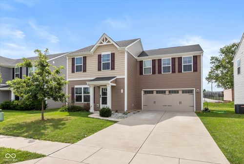 50 N Fairfield Dr, Danville, IN, 46122-8021 | Card Image