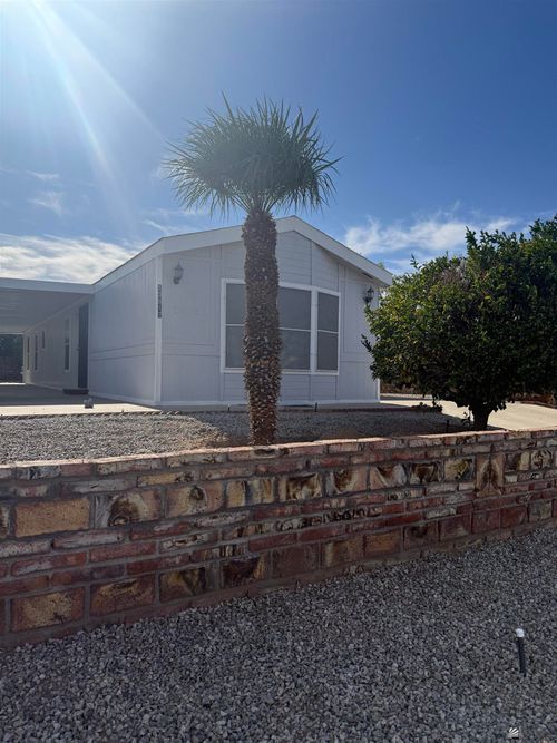 13817 E 49th St, Yuma, AZ, 85367-7912 | Card Image