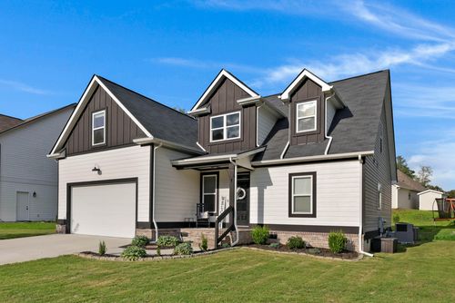 9322 Freemont Way, Hixson, TN, 37343-5888 | Card Image