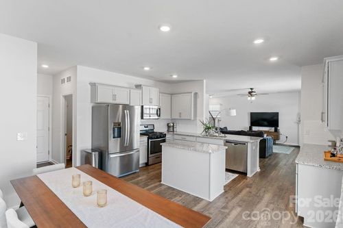 128 Neill Estate Ln, Mooresville, NC, 28117-9598 | Card Image