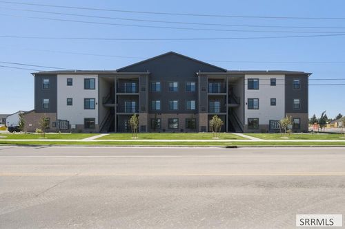 204-1170 #204 S Skyline Dr, Idaho Falls, ID, 83402-3216 | Card Image
