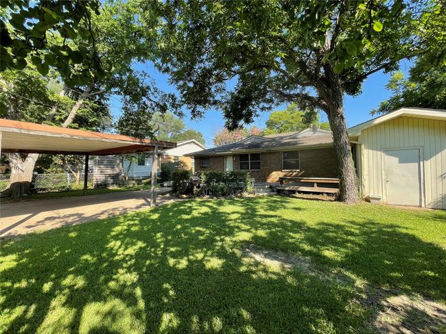 1303 Northlake Dr, House other with 3 bedrooms, 2 bathrooms and null parking in Richardson TX | Image 25