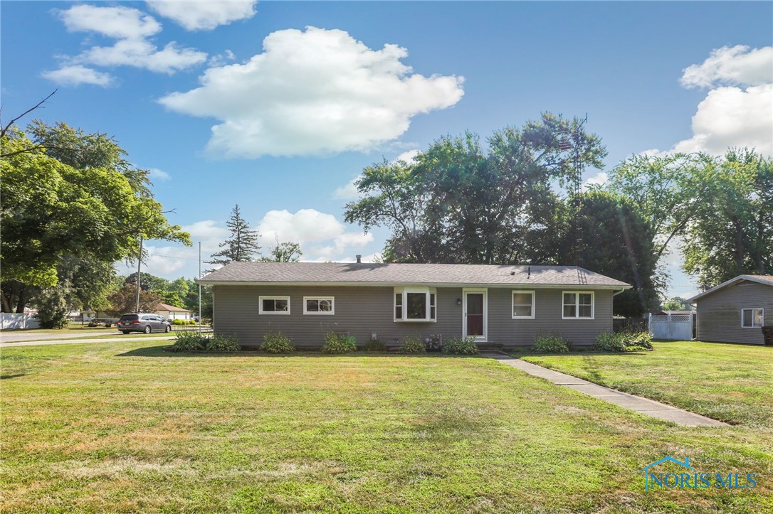 Favony Ave, Holland, OH 43528