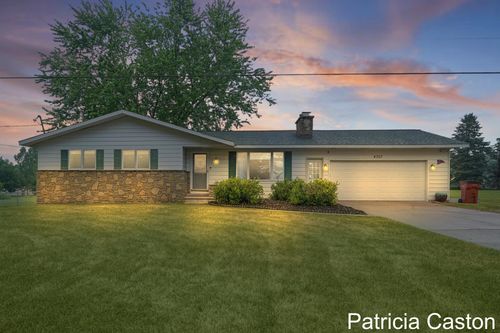 4707 Cannonsburg Road Ne, Belmont, MI, 49306 | Card Image