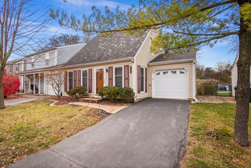 3S260 Birchwood Dr, Warrenville, IL, 60555-2605 | Card Image