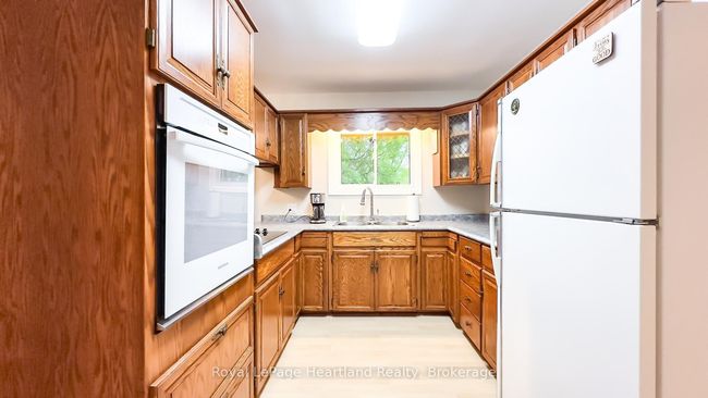 106 Oxford St, House other with 4 bedrooms, 2 bathrooms and 4 parking in Goderich ON | Image 20