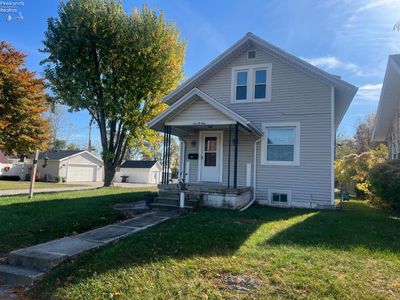 901 Haynes Street, House other with 2 bedrooms, 1 bathrooms and 2 parking in Fremont OH | Image 1