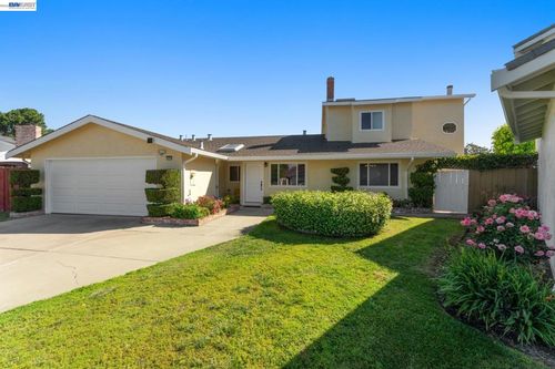 32317 Pegasus Ct, Union City, CA, 94587-4061 | Card Image