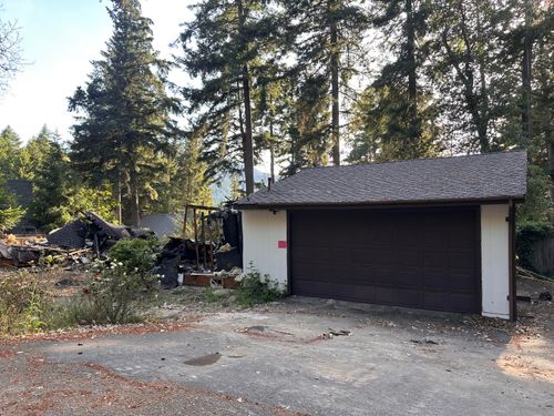 92 Sunset Ln, Willow Creek, CA, 95573 | Card Image