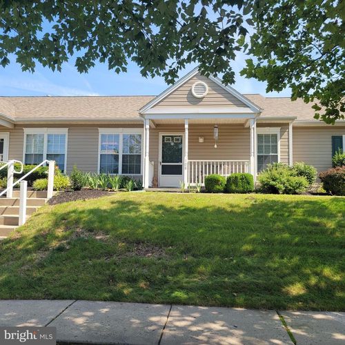 106-108 W Harmony Dr, POTTSTOWN, PA, 19464-9418 | Card Image