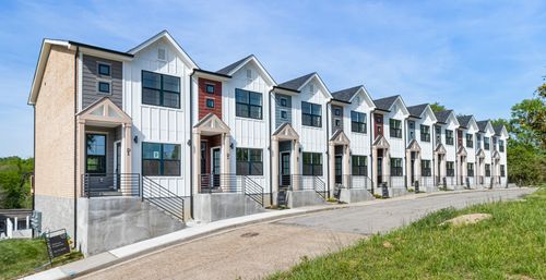 d7-41 W High St, Clarksville, TN, 37040 | Card Image