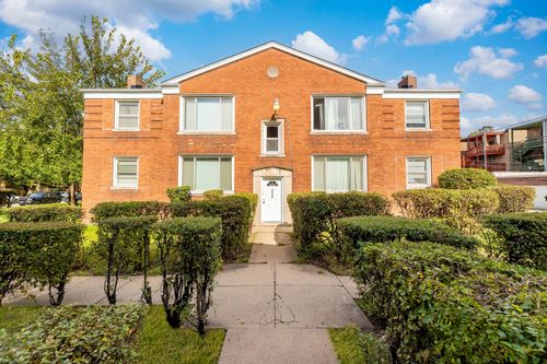 8939 S Blackstone Ave, Chicago, IL, 60619-7141 | Card Image