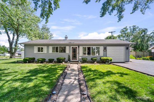 547 Hiawatha Dr, Ottawa, IL, 61350-4528 | Card Image