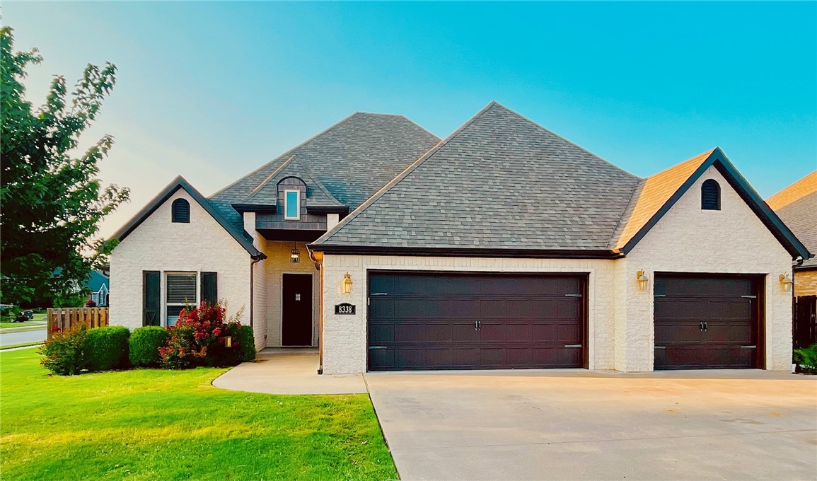 LA Casa Ave, Springdale, AR 72762