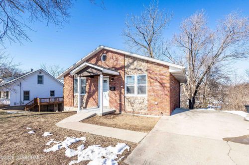 1622 Saint Marys Blvd, Jefferson City, MO, 65109-1424 | Card Image