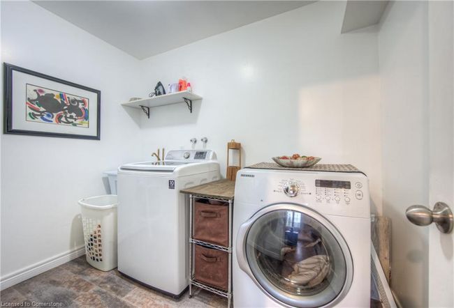 1092 Queen St, House other with 4 bedrooms, 2 bathrooms and 6 parking in New Dundee ON | Image 10