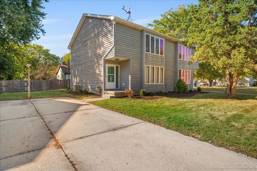 8-306-08 S Belmont Ave, Elgin, IL, 60123-6905 | Card Image