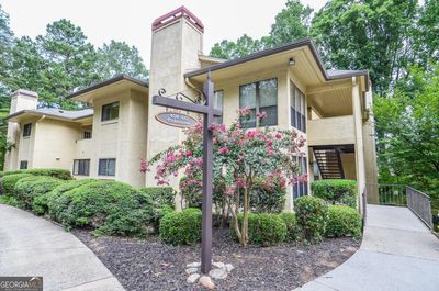 407 - 407 Coleraine Se, Condo with 2 bedrooms, 2 bathrooms and 2 parking in Smyrna GA | Image 3