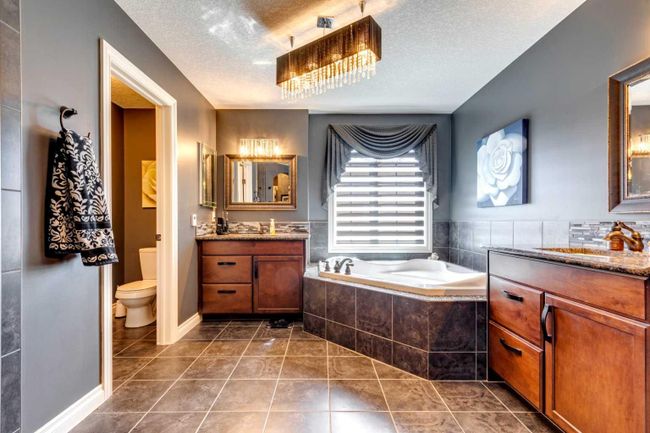 44 Sage Hill Way Nw, Home with 4 bedrooms, 3 bathrooms and 6 parking in Calgary AB | Image 24