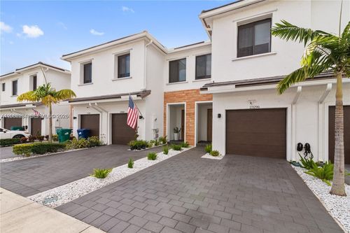 23296-23296 Sw 110th Ct, Homestead, FL, 33032-6299 | Card Image