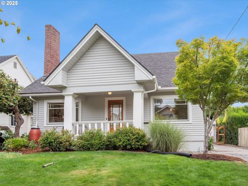 2922 Ne 32nd Ave, Portland, OR, 97212-3616 | Card Image