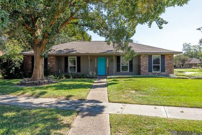 5333 Port Hudson Dr, House other with 3 bedrooms, 2 bathrooms and null parking in Baton Rouge LA | Image 2