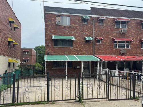 3234 Wickham Ave, Bronx, NY, 10469-3123 | Card Image