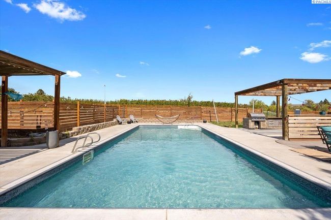 39304 N Olson Pr Nw, Home with 2 bedrooms, 1 bathrooms and null parking in Benton City WA | Image 26