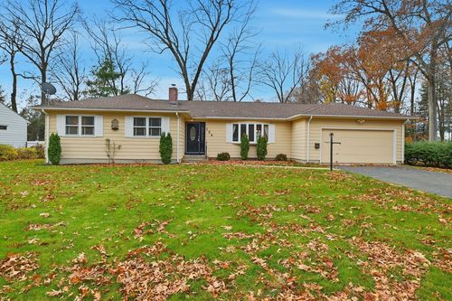 136 Fenwood Rd, Longmeadow, MA, 01106-2650 | Card Image