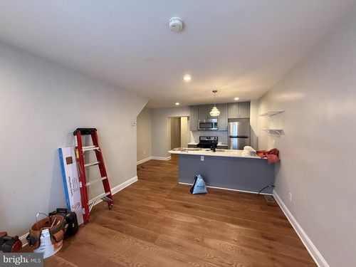 apt-1-230 S 45th St, PHILADELPHIA, PA, 19104-2990 | Card Image