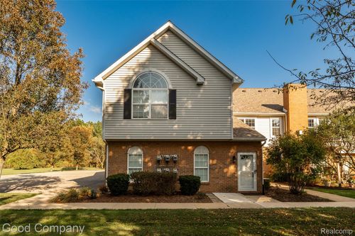 740 Olde English Cir, Howell, MI, 48855-8702 | Card Image
