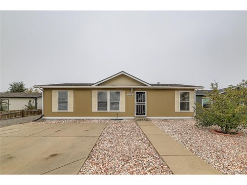 105 Stampede Pl, Lochbuie, CO, 80603-5777 | Card Image