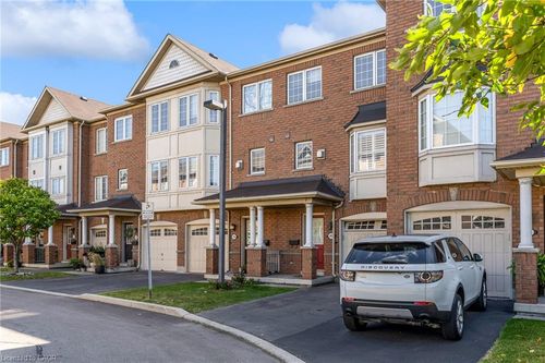 40-470 Beach Blvd, Hamilton, ON, L8H6X2 | Card Image