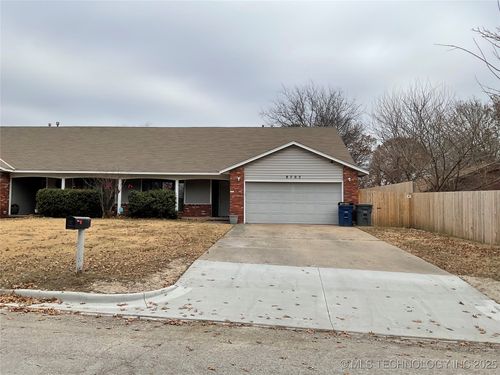 8703 E 62nd Pl, Tulsa, OK, 74133-1312 | Card Image