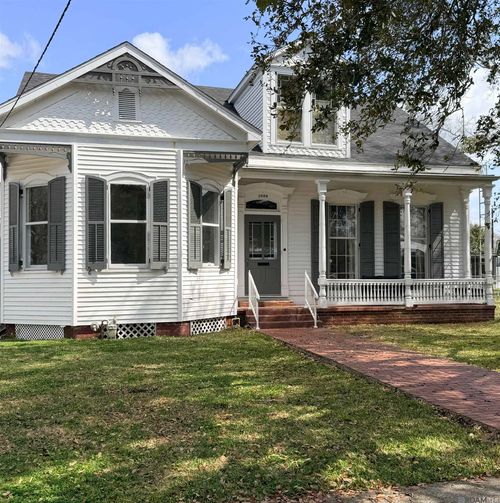 1030 2nd St, Morgan City, LA, 70380-3120 | Card Image