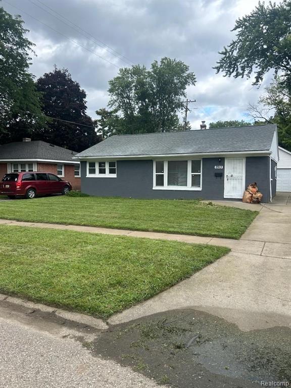 Shawnee Ave, Flint, MI 48507