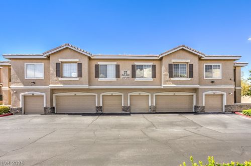 2147-9901 Trailwood Dr, Las Vegas, NV, 89134-5909 | Card Image