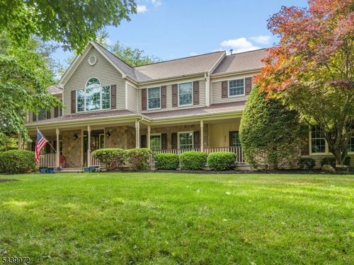 836 Atkinson Cir, HILLSBOROUGH, NJ, 08844-3430 | Card Image