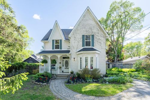 26 Confederation St, Glen Williams, ON, L7G3R6 | Card Image