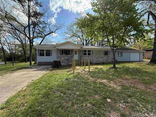 1209 Meadowbrook Ln, Heber Springs, AR, 72543-4702 | Card Image