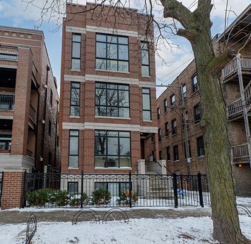 201-1169 W Eddy St, CHICAGO, IL, 60657-8283 | Card Image