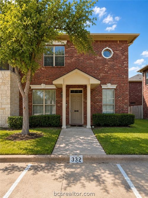 332 Forest Dr, College Station, TX, 77840-2082 | Card Image