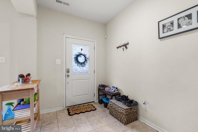 9824 Ushers Pl, Townhouse with 3 bedrooms, 3 bathrooms and null parking in WALDORF MD | Image 4