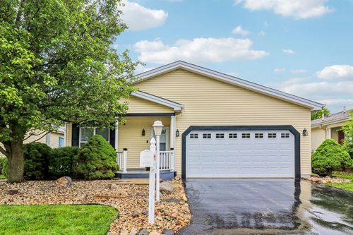 227 Rodeo Dr, Grayslake, IL, 60030-9620 | Card Image