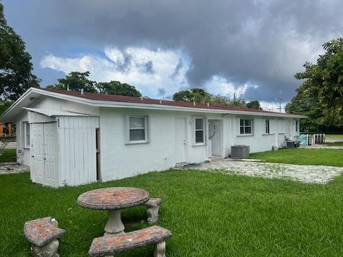 1-2-106 Nw 12th Avenue, Dania Beach, FL, 33004 | Card Image
