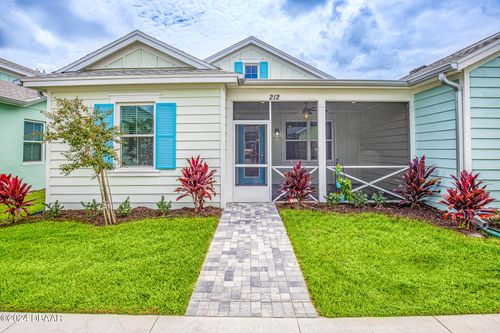 212 Gypsy Palace Ln, Daytona Beach, FL, 32124-3818 | Card Image